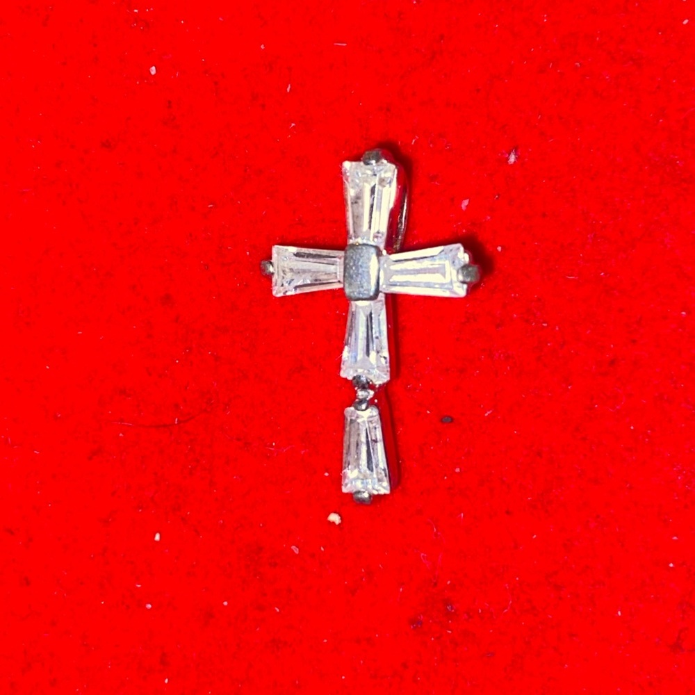 Silver Cross Pendant